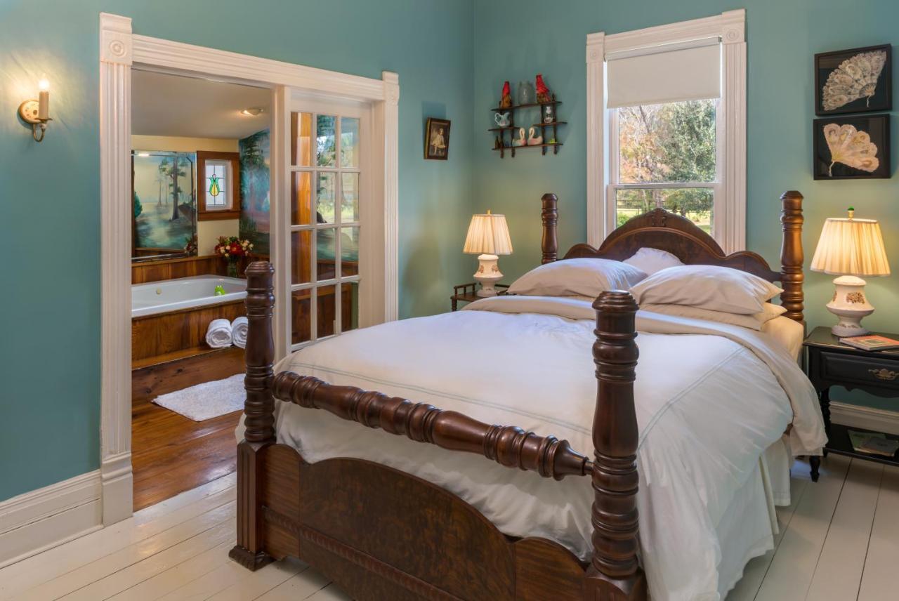 Maison D'Memoire Bed & Breakfast Cottages Rayne Exterior foto